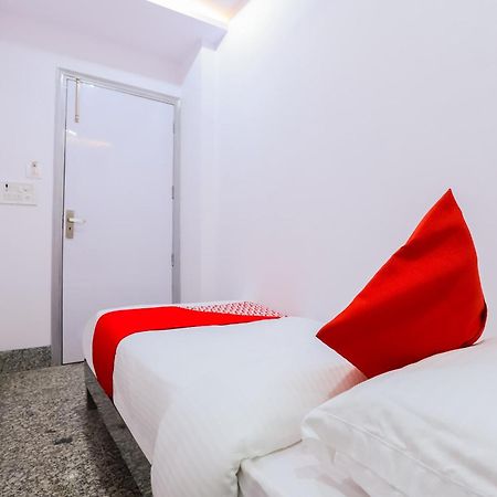 Hotel O New Tech India Delhi  Dış mekan fotoğraf