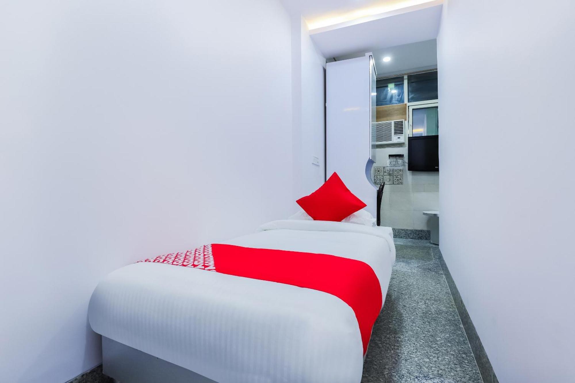 Hotel O New Tech India Delhi  Dış mekan fotoğraf